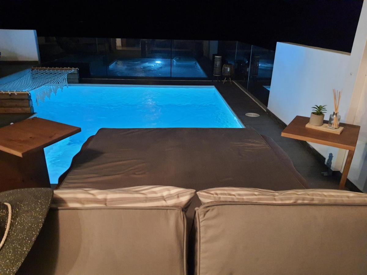 Tramonto Luxury Villa No2 - Breathtaking Sunset View Foinikion Exterior photo