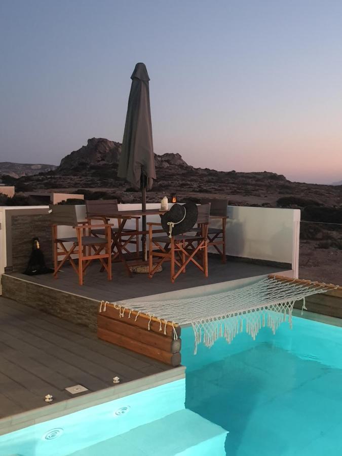 Tramonto Luxury Villa No2 - Breathtaking Sunset View Foinikion Exterior photo